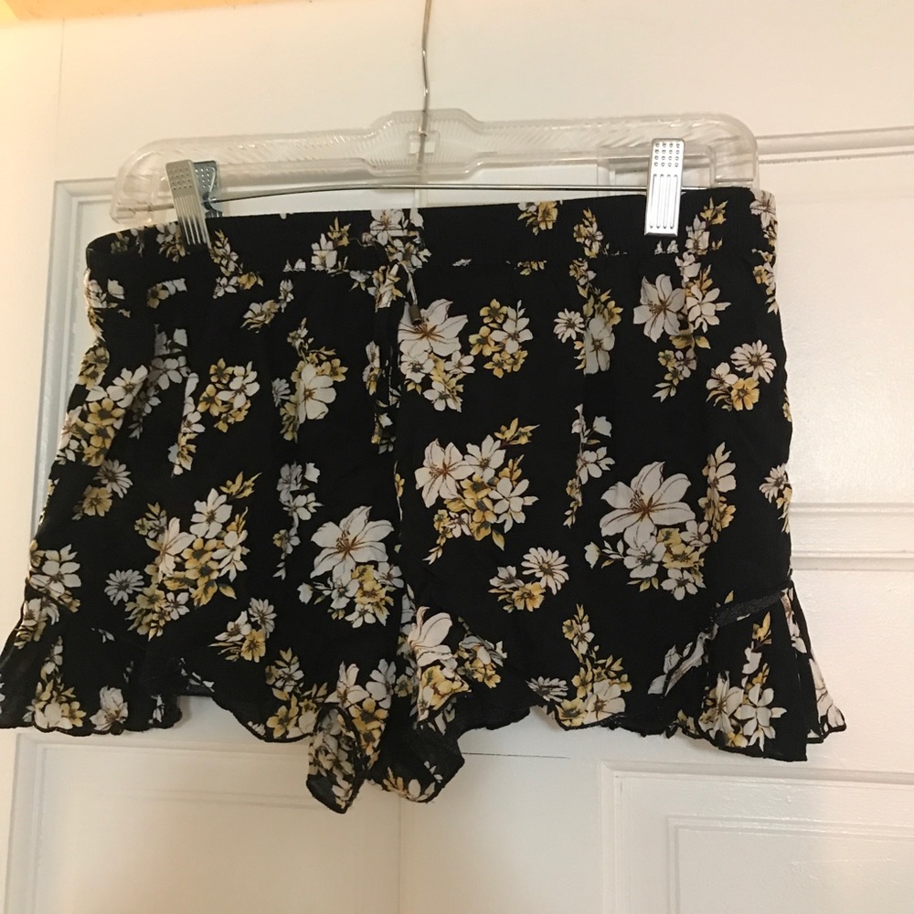 Forever 21 floral shorts!